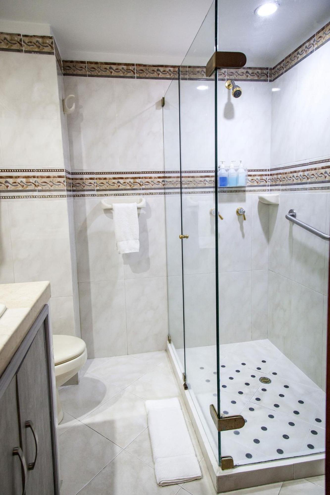 Hotel Casa Laureles Medellin Exterior photo